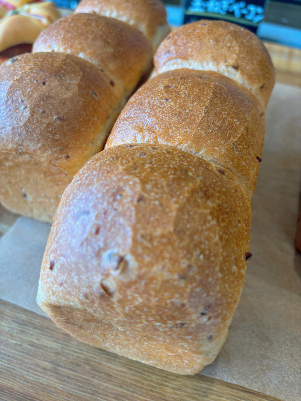 ミニ玄米食パン